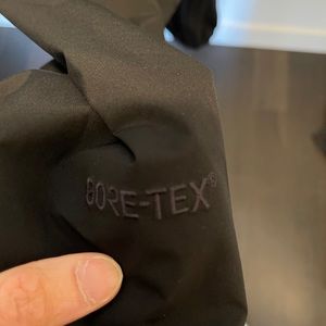 North face ultralight goretex shell